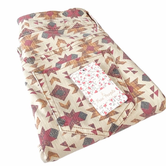 new Free People ๐  Wild Child Raw Hem Skinny Jean ๐  Ivory with Tribal Print ๐  - Picture 16 of 17